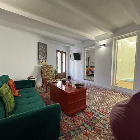 Casa Lui Codrut 펜션