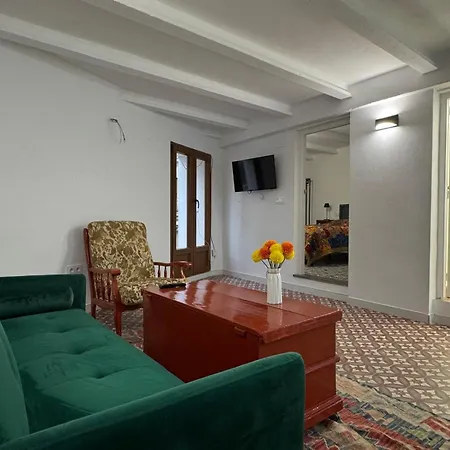 Casa Lui Codrut *